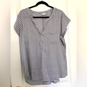 Liz Claiborne Black & White short Sleeve Blouse size XL